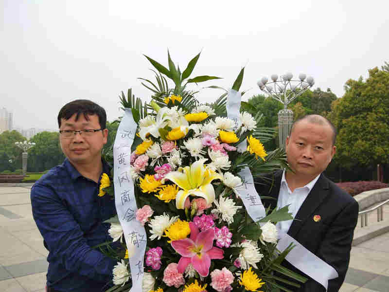 到红安开展党建活动